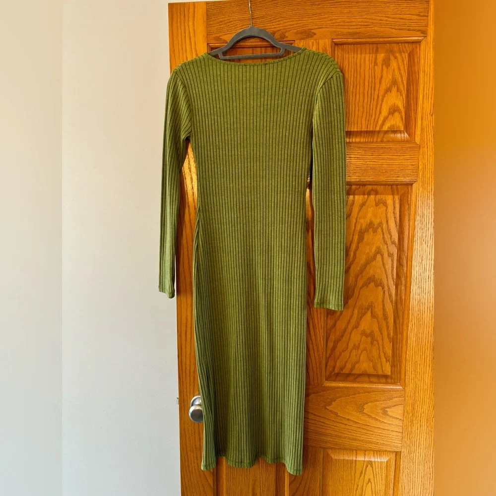 Zara Green Ribbed Knit Dress - Picture 2 of 4